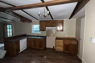 000 Hawthorne Ln, Plantersville, TX 77363 - Photo 6