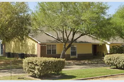 1803 Gray St, Palacios, TX 77465 - Photo 2