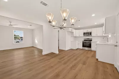 2723 Castledale Drive, Houston, TX 77093 - Photo 10