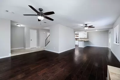 1 Ground Brier Court, The Woodlands, TX 77381 - Photo 8