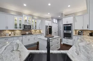 6407 Holly Canyon Ct, Katy, TX 77450 - Photo 16