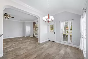 18235 Memorial Spring Ct, Tomball, TX 77375 - Photo 10