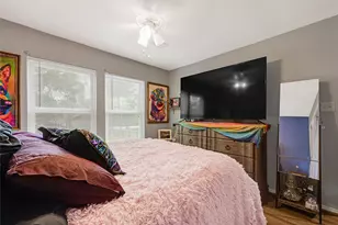 1008 E Houston St, Highlands, TX 77562 - Photo 14