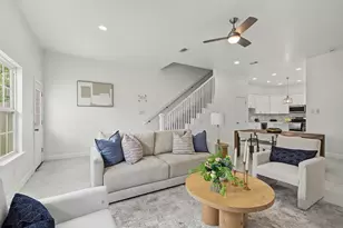 8153 Crestview Dr, Houston, TX 77028 - Photo 16