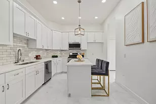 8153 Crestview Dr, Houston, TX 77028 - Photo 8