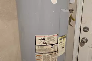 9603 Balsam Ln, Houston, TX 77078 - Photo 16