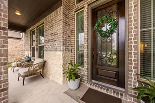 13124 Morning Villa Dr, Texas City, TX 77568 - Photo 2