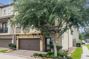 10602 Enclave Shadows Ct, Houston, TX 77043 - Photo 8