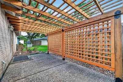 31 Champions Colony E, Houston, TX 77069 - Photo 30