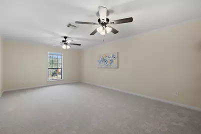 1400 Oak Hollow Drive, Dickinson, TX 77539 - Photo 32