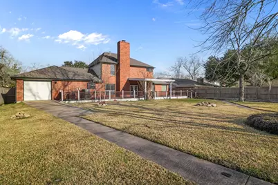 1400 Oak Hollow Drive, Dickinson, TX 77539 - Photo 48