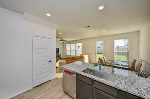 4852 Sun Fls Dr, Katy, TX 77493 - Photo 18