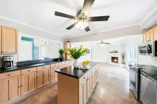 12810 Westmere Dr, Houston, TX 77077 - Photo 16