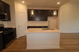 1627 Westland Ln, Rosenberg, TX 77471 - Photo 4