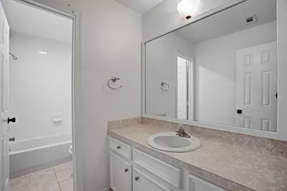 319 Moore Street, Tomball, TX 77375 - Photo 12