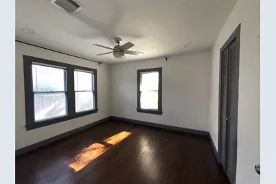 806 Caplin Street, Houston, TX 77022 - Photo 14