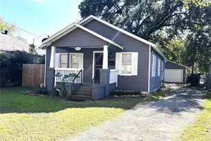 806 Caplin St, Houston, TX 77022 - Photo 1