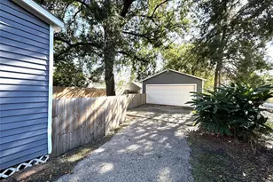 806 Caplin St, Houston, TX 77022 - Photo 18