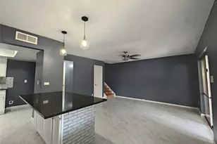 2252 Shadowdale Dr, Houston, TX 77043 - Photo 12