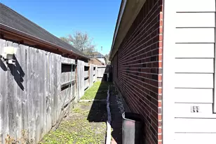 19031 Golden Heath Ln, Richmond, TX 77407 - Photo 24