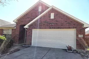 19031 Golden Heath Ln, Richmond, TX 77407 - Photo 2