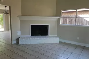 615 Corvette Ln, Houston, TX 77060 - Photo 2