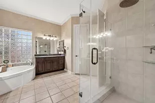 35 Hannahs Way Ct, Sugar Land, TX 77479 - Photo 20