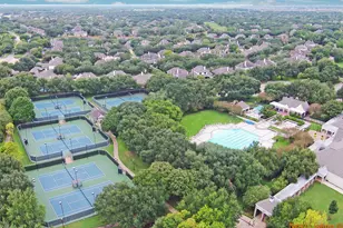 35 Hannahs Way Ct, Sugar Land, TX 77479 - Photo 48