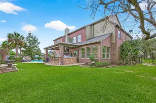 35 Hannahs Way Ct, Sugar Land, TX 77479 - Photo 42