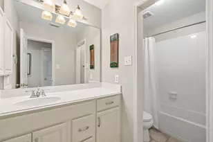 2 Harmony Arbor Ct, The Woodlands, TX 77382 - Photo 26
