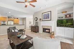 2 Harmony Arbor Ct, The Woodlands, TX 77382 - Photo 10