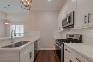 854 W 20th St, Houston, TX 77008 - Photo 14