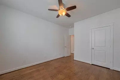 854 W 20th Street, Houston, TX 77008 - Photo 22