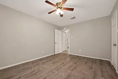 5735 Hoover Street, Houston, TX 77092 - Photo 16