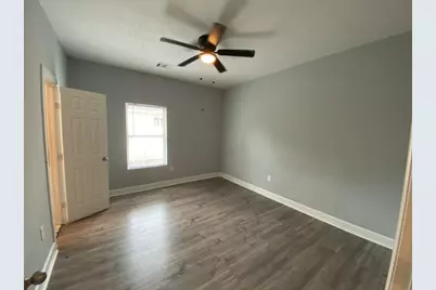 7033 Avenue E, Houston, TX 77011 - Photo 18