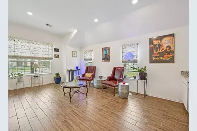 15014 Lake Shore Avenue, Mont Belvieu, TX 77523 - Photo 8