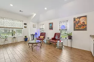 15014 Lake Shore Ave, Mont Belvieu, TX 77523 - Photo 8