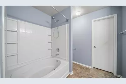 134 S Vesper Bend Circle, The Woodlands, TX 77382 - Photo 24