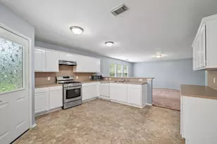 134 S Vesper Bend Cir, Spring, TX 77382 - Photo 10