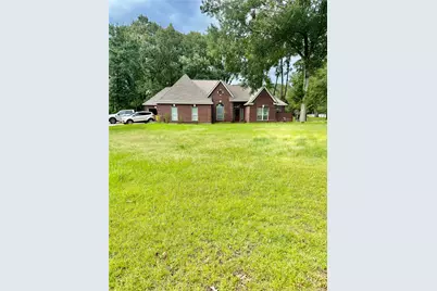 911 S Commons View Drive, Huffman, TX 77336 - Photo 2