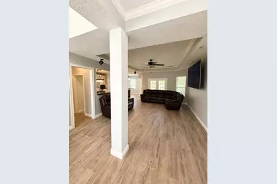 911 S Commons View Drive, Huffman, TX 77336 - Photo 4