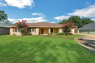 26 Westpoint Dr, Trinity, TX 75862 - Photo 1