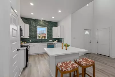 5604 Mulvey Street, Houston, TX 77020 - Photo 2