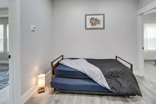 9305 Tower St, Houston, TX 77088 - Photo 32