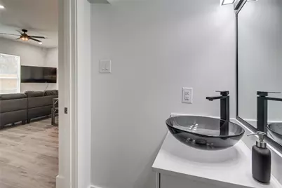 9305 Tower Street, Houston, TX 77088 - Photo 18