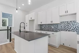 213 Foxshire Ln, Houston, TX 77047 - Photo 10