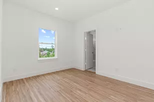 4706 Thornton Views Rd, Houston, TX 77018 - Photo 32