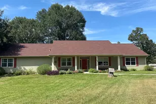 68 Lowery Ln, Huntsville, TX 77320 - Photo 2