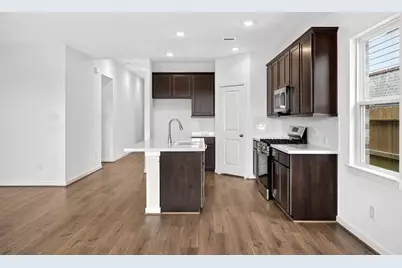 9630 Akashi Run Drive, Cypress, TX 77433 - Photo 2