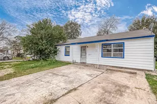 9302 Fairland Dr, Houston, TX 77051 - Photo 10